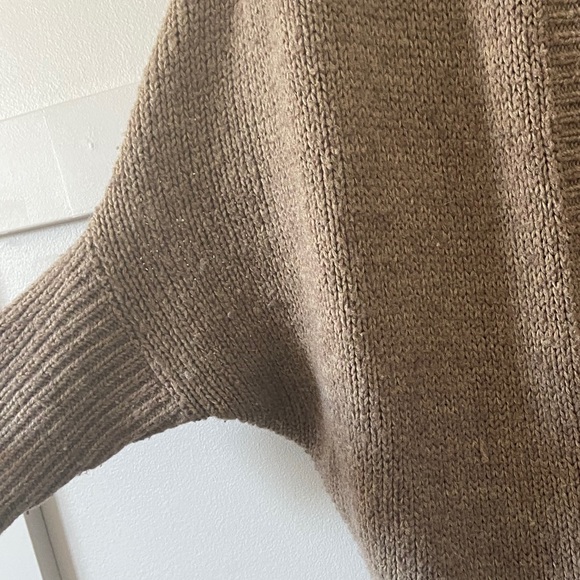 Boho kimono style sweater wrap - Picture 2 of 3